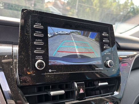 Used 2024 Toyota Camry LE FWD image 19
