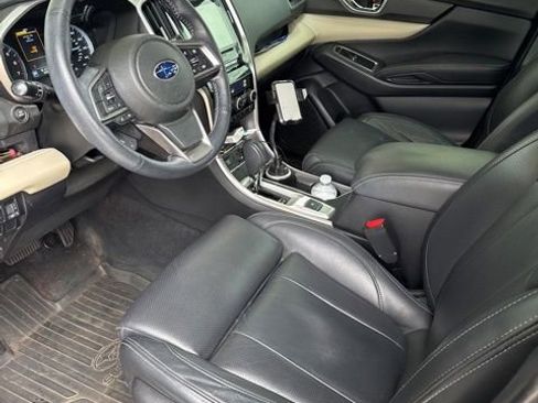 Used 2020 Subaru Ascent Limited w/ Technology Package AWD/4WD image 3