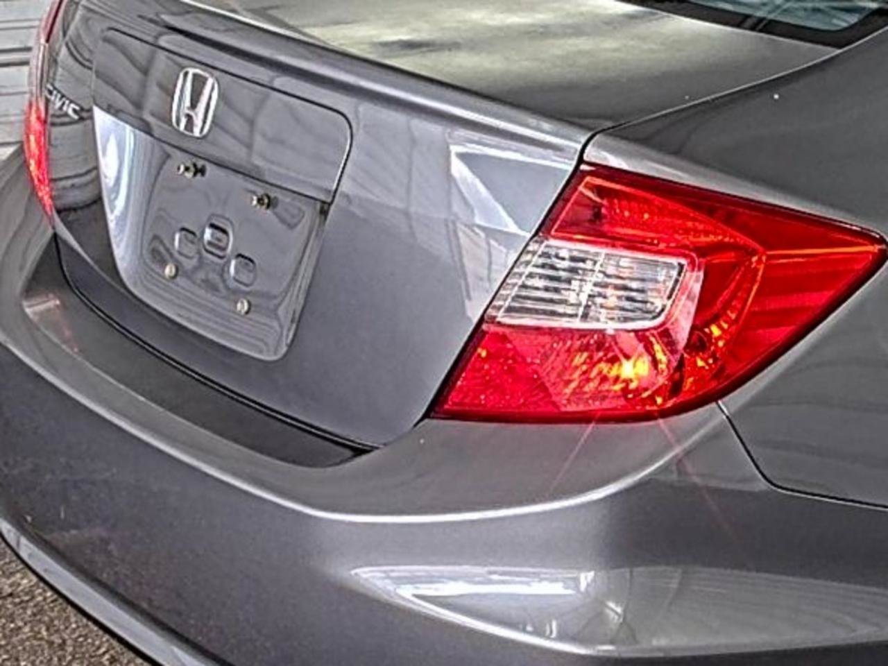 Used 2012 Honda Civic LX image 5
