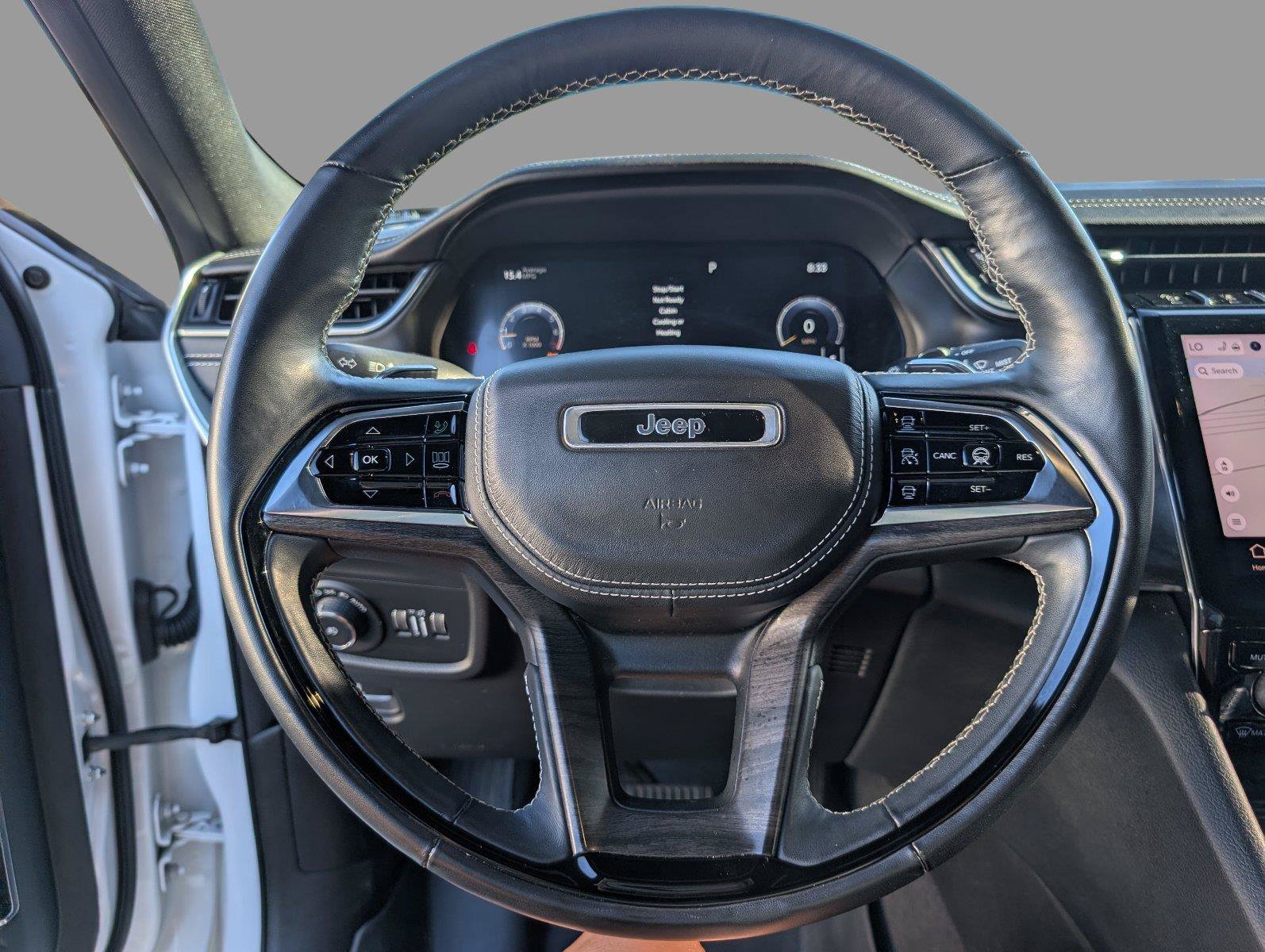 Used 2021 Jeep Grand Cherokee L Overland w/ Advanced Protech Group III AWD/4WD image 29