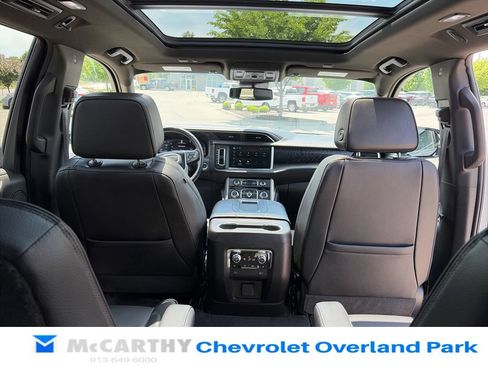 Used 2024 GMC Yukon Denali AWD/4WD image 42