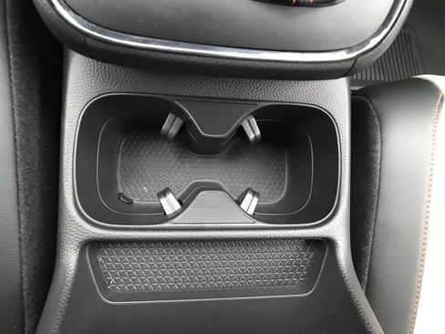 Certified 2025 Honda CR-V Sport Touring image 24