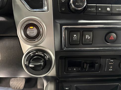 Used 2017 Nissan Titan PRO-4X image 21