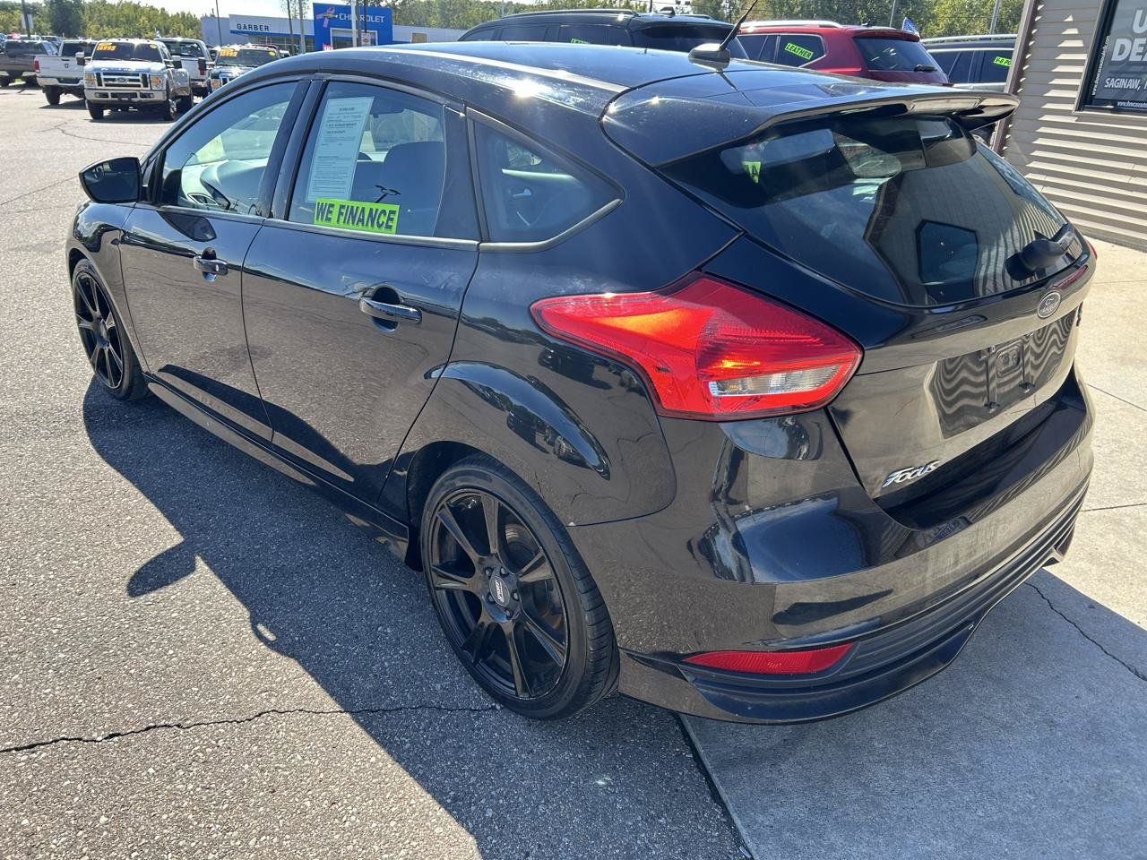 Used 2017 Ford Focus ST FWD image 7
