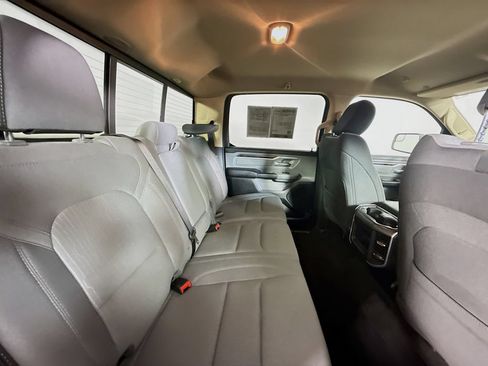 Used 2020 RAM 1500 Big Horn AWD/4WD image 25