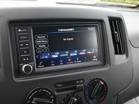 Used 2021 Nissan NV200 S image 23