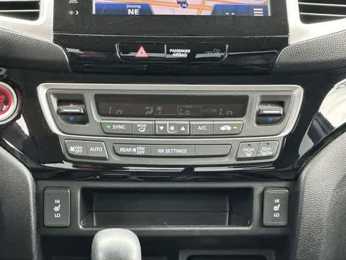 Used 2019 Honda Ridgeline RTL-E image 16