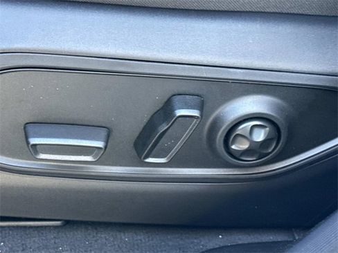 New 2026 Jeep Grand Cherokee Laredo image 23