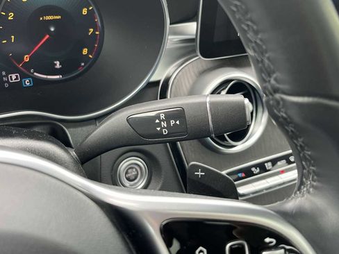 Used 2022 Mercedes-Benz GLC 300 4MATIC image 38