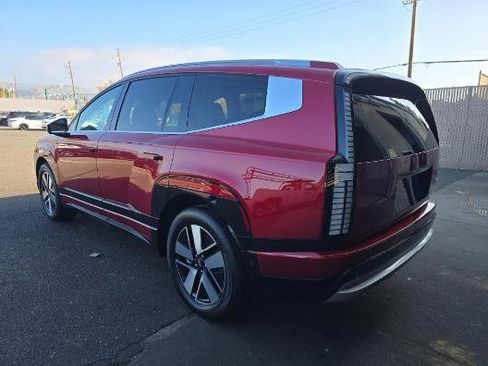 Certified 2026 Hyundai Ioniq 9 SEL image 4