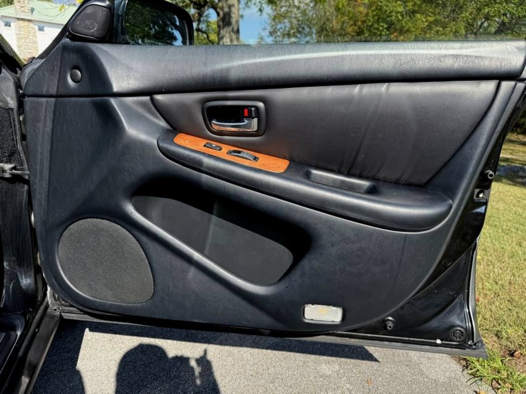 Used 2001 Lexus ES 330 FWD image 25