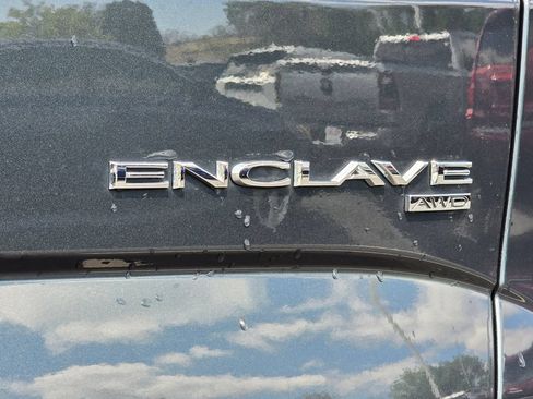 Certified 2018 Buick Enclave Avenir w/ Avenir Technology Package AWD/4WD image 32