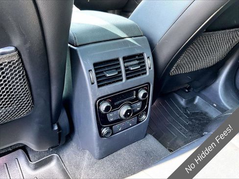 Used 2019 Jaguar F-PACE S AWD/4WD image 30