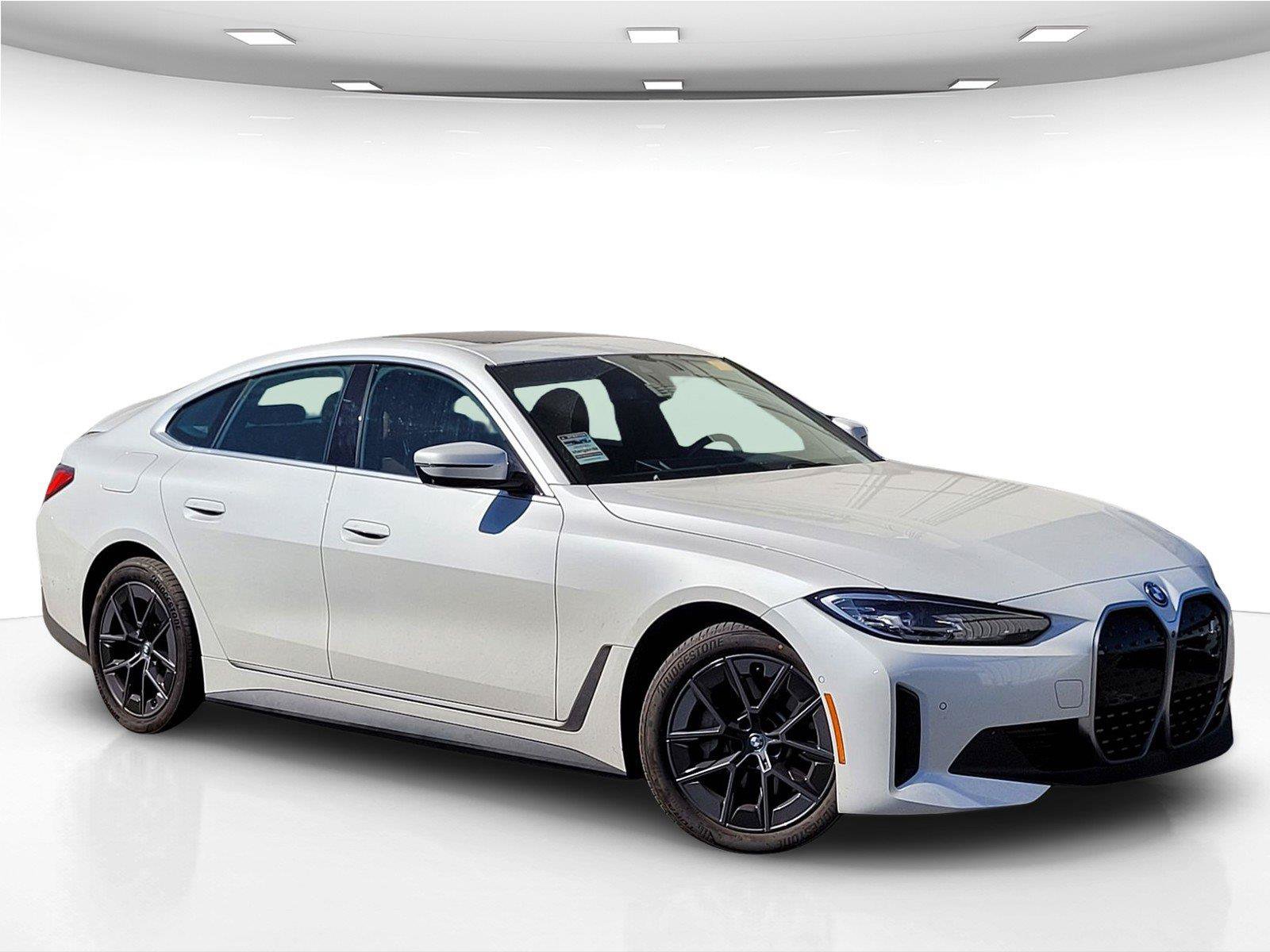 Used 2024 BMW i4 eDrive35 w/ Premium Package RWD image 2