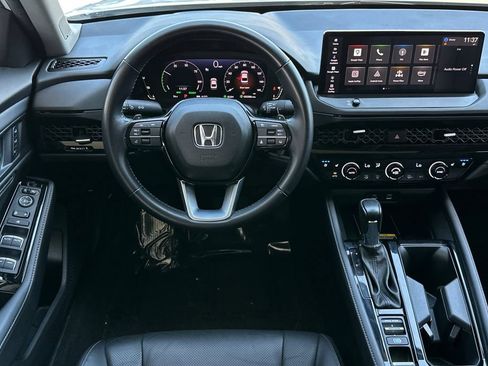 Used 2023 Honda Accord Touring image 16