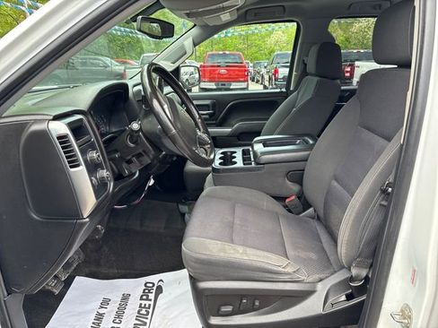 Used 2018 Chevrolet Silverado 1500 LT w/ All Star Edition AWD/4WD image 8
