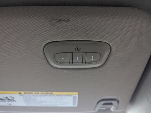 Used 2019 RAM 1500 Laramie AWD/4WD image 20