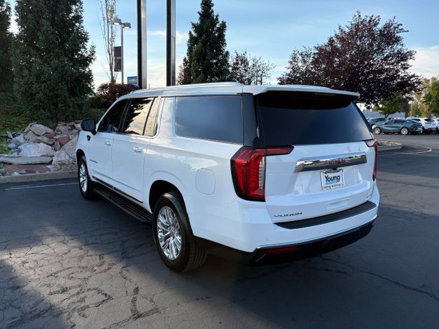 Used 2022 GMC Yukon XL SLT AWD/4WD image 4