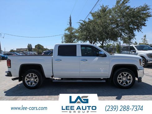 Used 2017 GMC Sierra 1500 SLT w/ SLT Premium Package AWD/4WD image 2