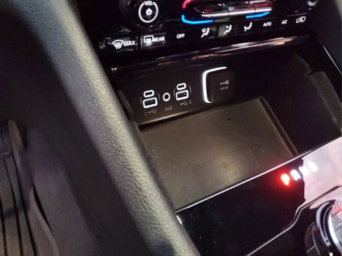 Certified 2022 Jeep Grand Cherokee L Altitude image 22