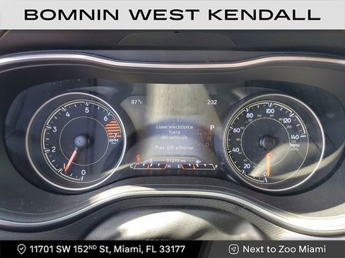 Used 2020 Jeep Cherokee Limited image 30