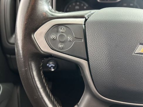 Used 2019 Chevrolet Colorado LT w/ Redline Special Edition image 16