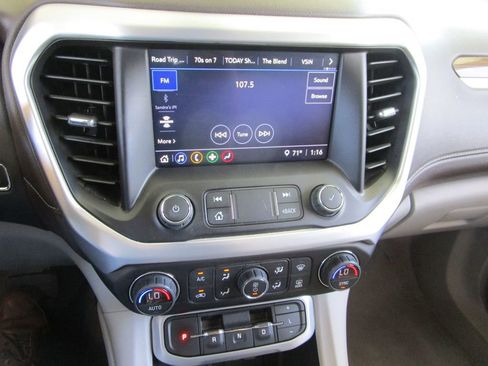 Used 2021 GMC Acadia SLE w/ Driver Convenience Package image 39