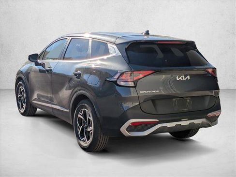 Used 2024 Kia Sportage LX image 7