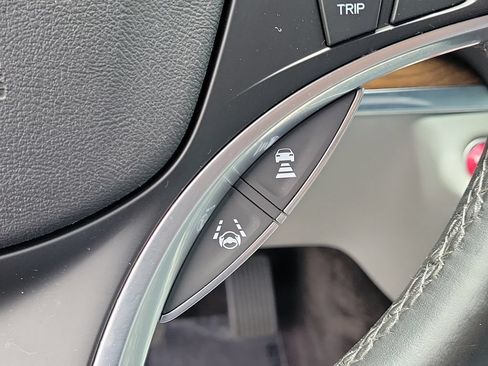 Used 2020 Acura MDX FWD w/ Technology Package image 32
