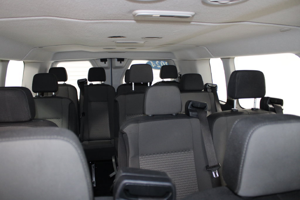 Used 2024 Ford Transit 350 XLT RWD image 31