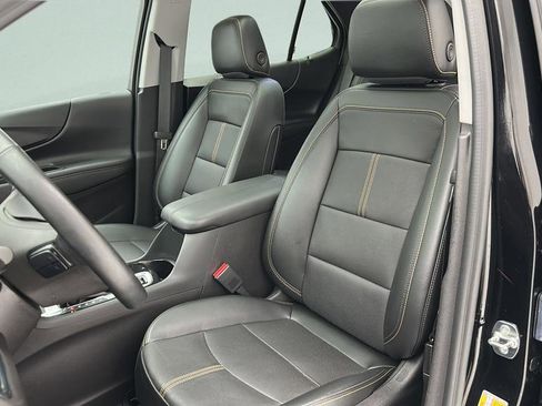 Used 2024 Chevrolet Equinox Premier AWD/4WD image 16