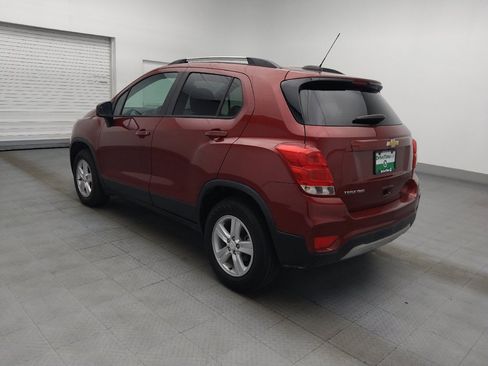 Used 2021 Chevrolet Trax LT AWD/4WD image 3