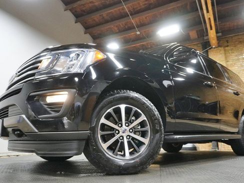 Used 2021 Ford Expedition XL AWD/4WD image 3