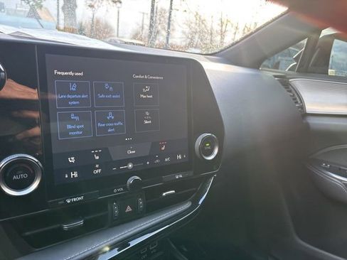 Used 2024 Lexus NX 350 F Sport image 36