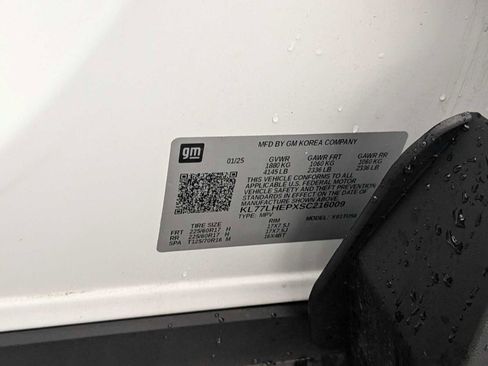 New 2025 Chevrolet Trax LT w/ Driver Confidence Package image 35