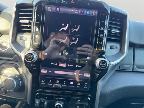 Used 2025 RAM 1500 Big Horn image 22