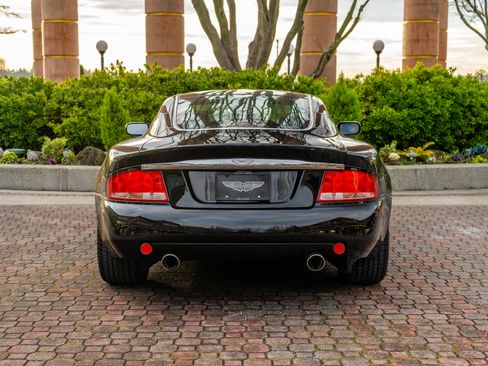 Used 2002 Aston Martin Vanquish RWD image 43
