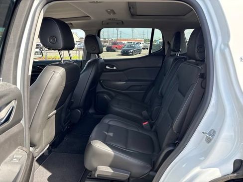 Used 2017 GMC Acadia SLT AWD/4WD image 10
