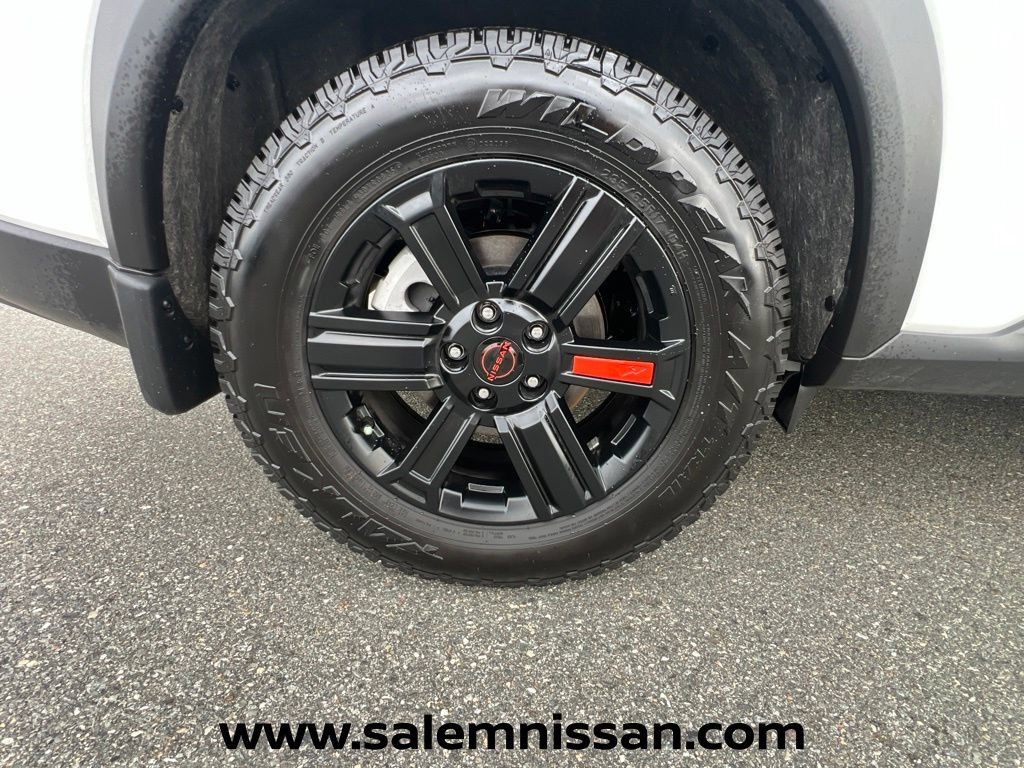 Certified 2026 Nissan Rogue SV AWD/4WD image 27