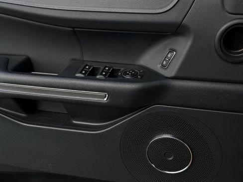 Used 2022 Ford Expedition Max XLT image 23