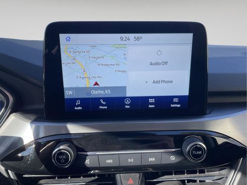 Used 2021 Ford Escape Titanium w/ Class II Trailer Tow Package image 18