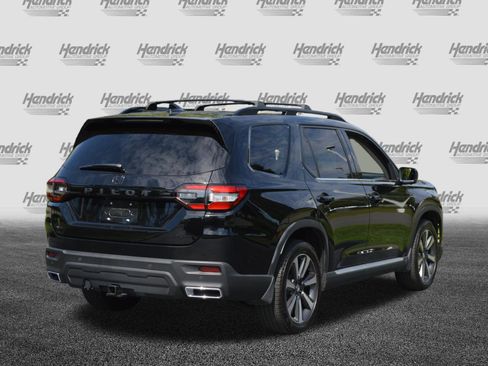 Used 2023 Honda Pilot Elite image 11