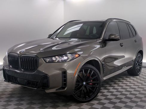 Used 2026 BMW X5 xDrive40i w/ M Sport Package AWD/4WD image 1