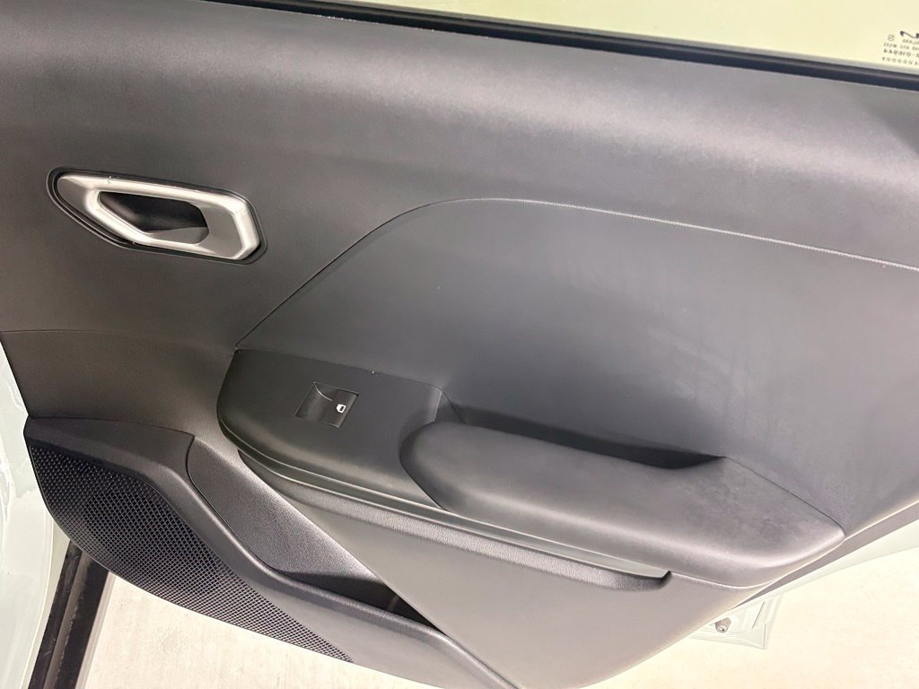 New 2026 Kia K4 FWD image 19
