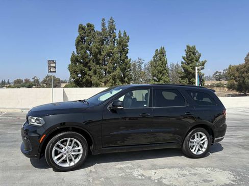 Used 2024 Dodge Durango GT image 8