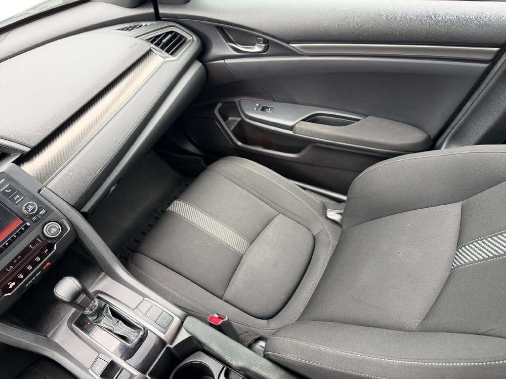 Used 2019 Honda Civic Sport image 17
