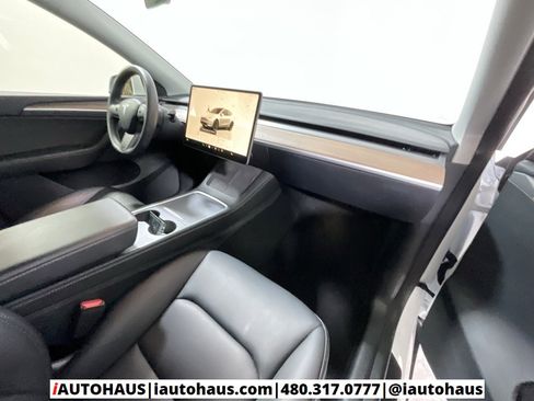 Used 2023 Tesla Model Y Long Range image 20