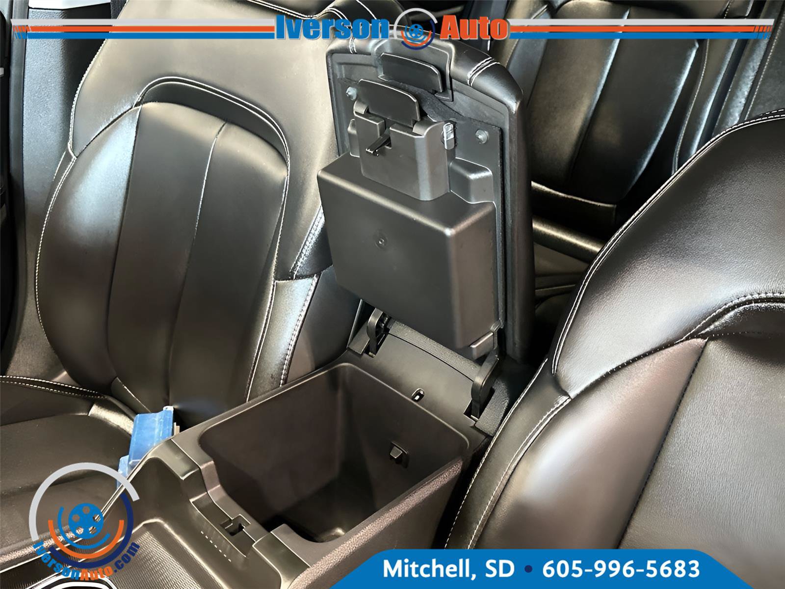 Used 2024 Jeep Grand Cherokee Limited AWD/4WD image 28