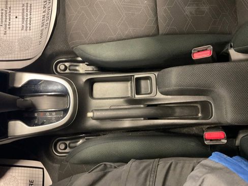 Used 2016 Honda Fit EX image 22