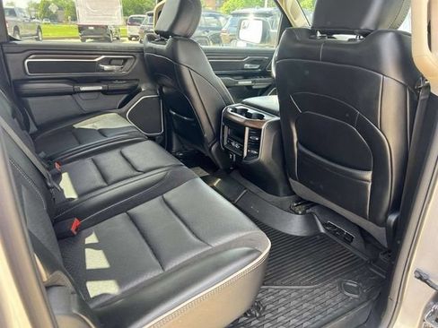 Used 2021 RAM 1500 Laramie AWD/4WD image 19